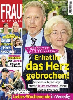 Frau im Spiegel – 11 Mai 2022