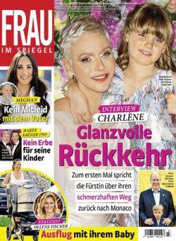 Frau im Spiegel – 01 Juni 2022