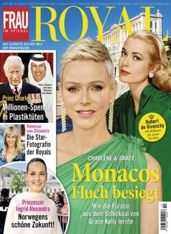 Frau im Spiegel Royal – 03 August 2022